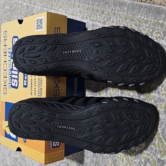 New Skechers Shoes Slip-ins Relaxed Fit Breathe Easy Roll With Me Black 7.5 - Picture 6 of 9